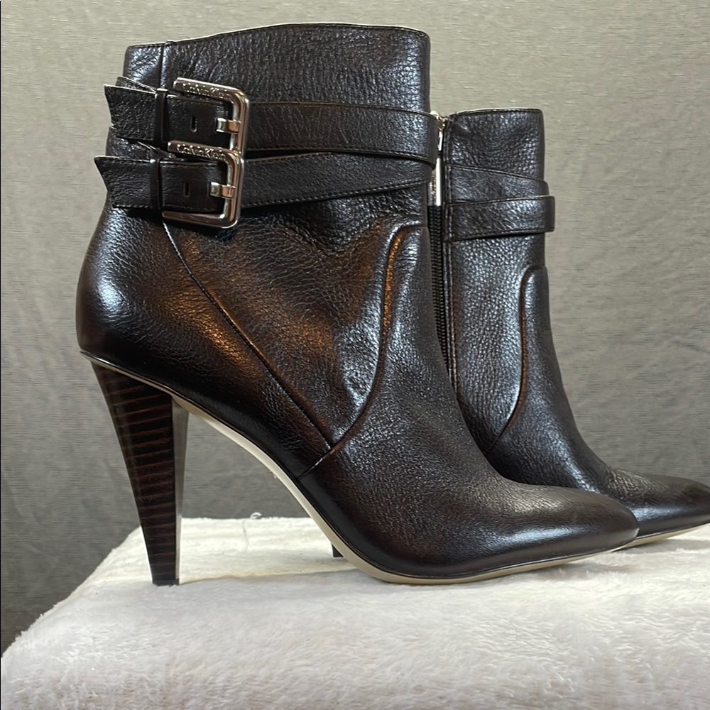 Calvin Klein Brown Heeled Boots‎ with Decorative Buckle - Picture 4 of 8